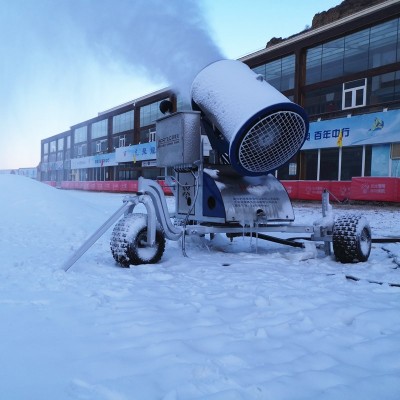 人工造雪机造雪流程简单 嬉雪乐园国产造雪机